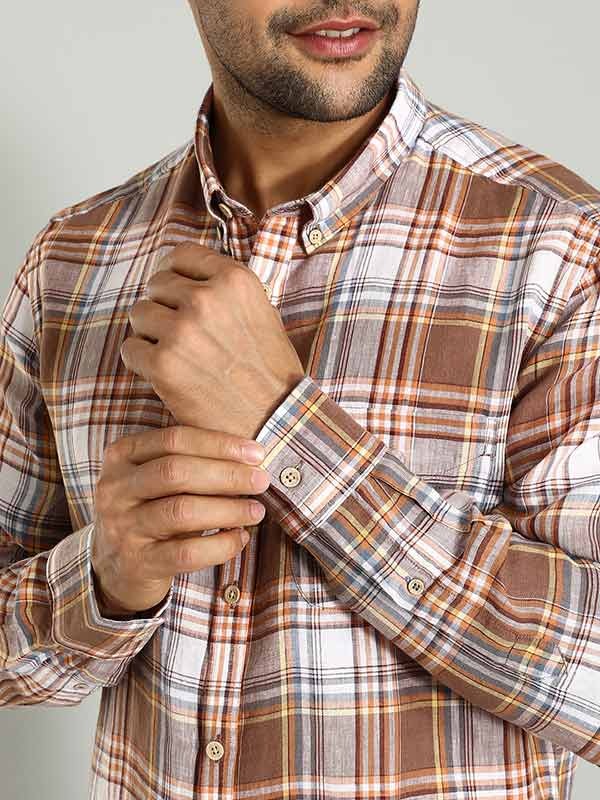 Indian Terrain Men's Regular Fit Full Sleeve Checkered Brown Shirt